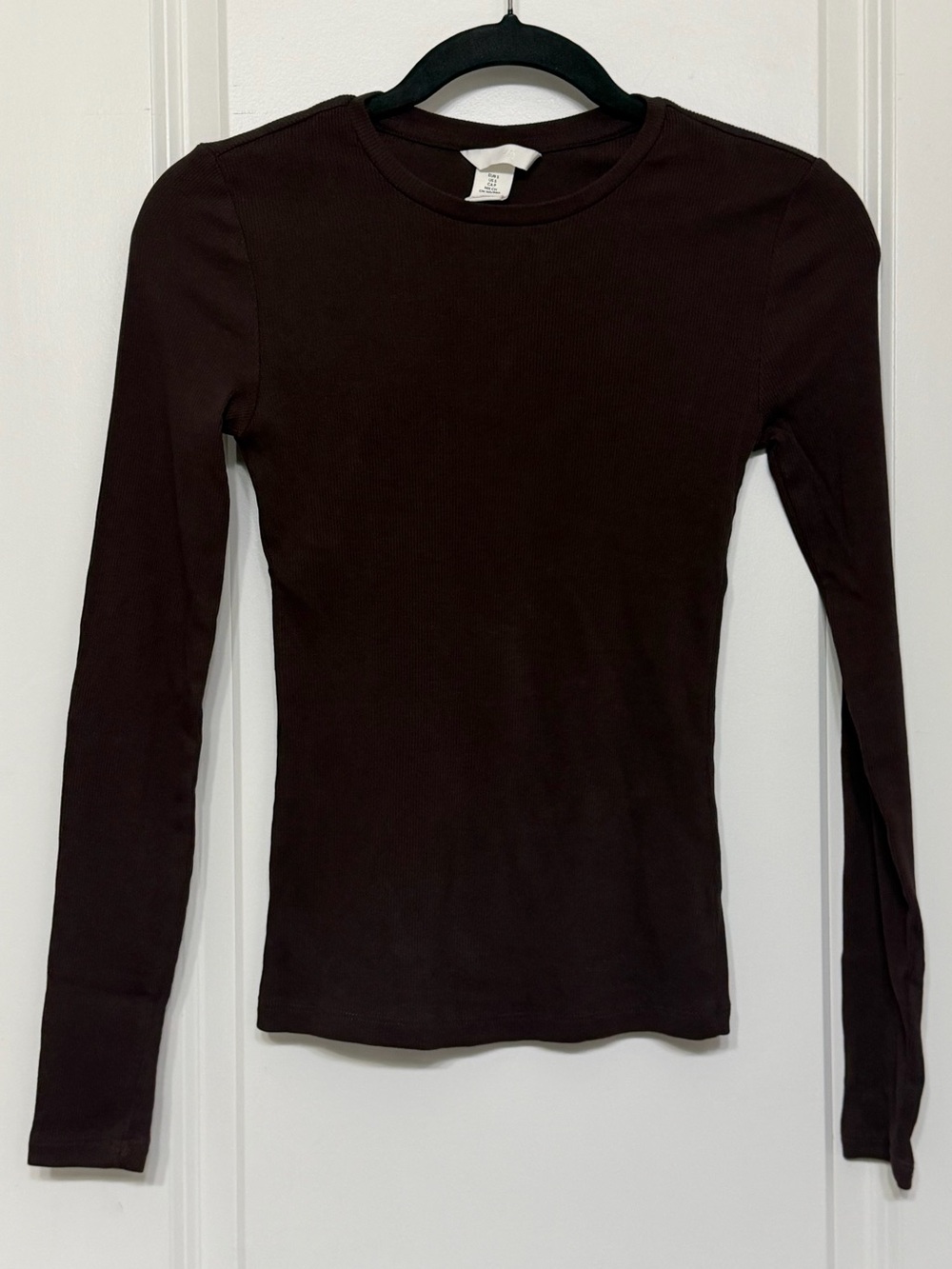 H&M Burgundy Long-Sleeve Crewneck Tee NWOT